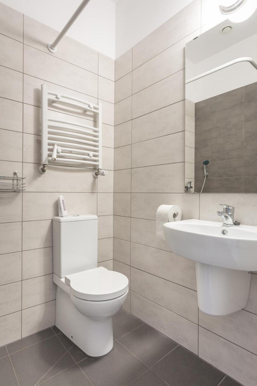 Babel Hostel, Dworzec Pkp, Rynek วรอตซวาฟ ภายนอก รูปภาพ